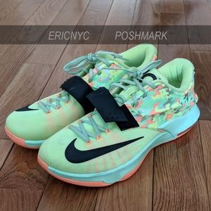 KD 7 "Easter" - Sz 12 - Used, No Box